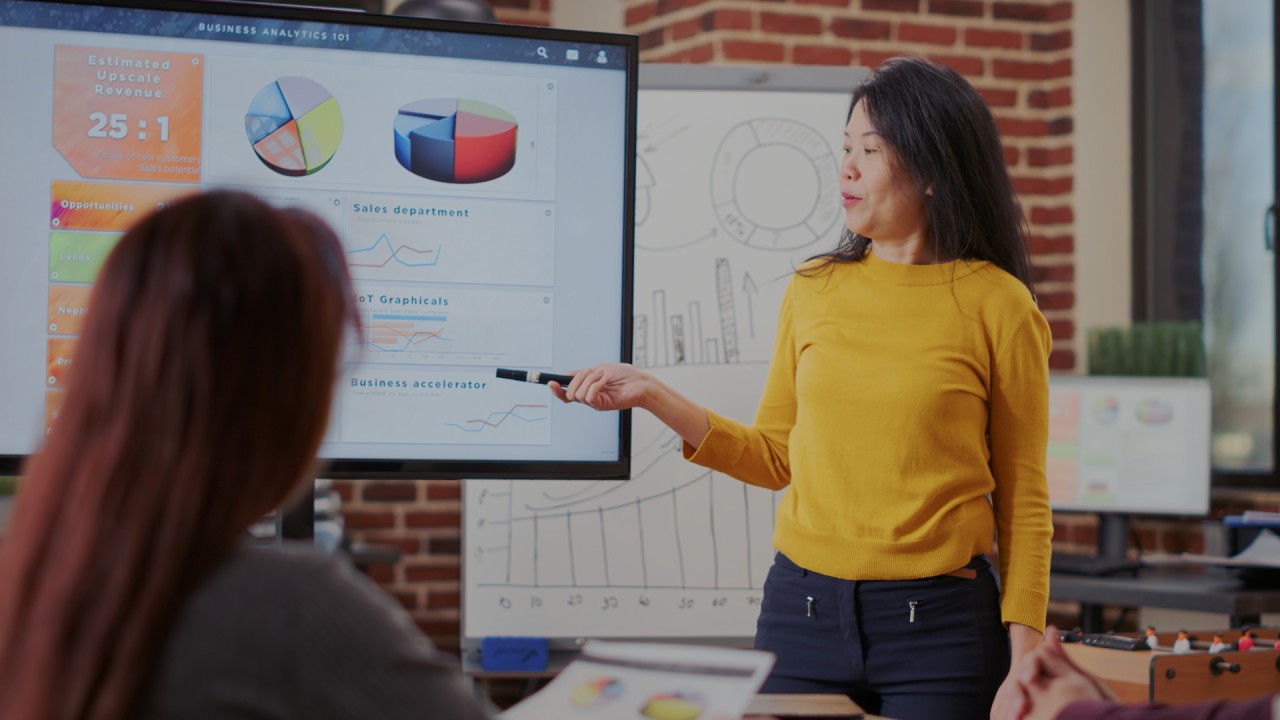 HR Analytics: The Power of Communication – Making Data Sing for Better Decisions